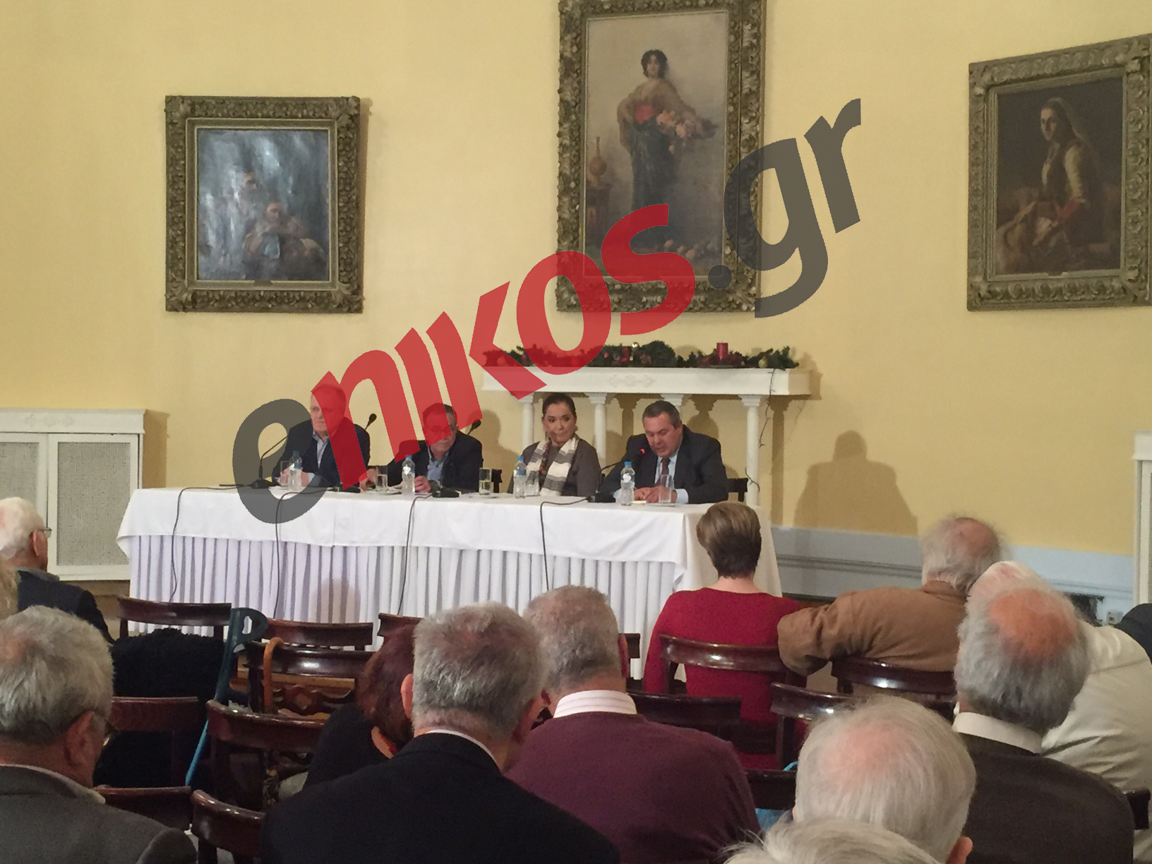 Γιατί βρέθηκαν στο ίδιο πάνελ Καμμένος, Μουζάλας και Μπακογιάννη – ΦΩΤΟ