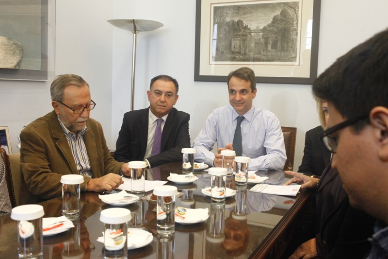 Ο Μητσοτάκης στην ΕΙΝΑΠ: Η δημόσια Υγεία βρίσκεται στα όρια της κατάρρευσης