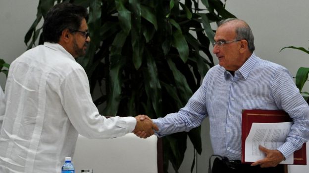 Κολομβία: Σε νέα ειρηνευτική συμφωνία κατέληξαν κυβέρνηση και FARC