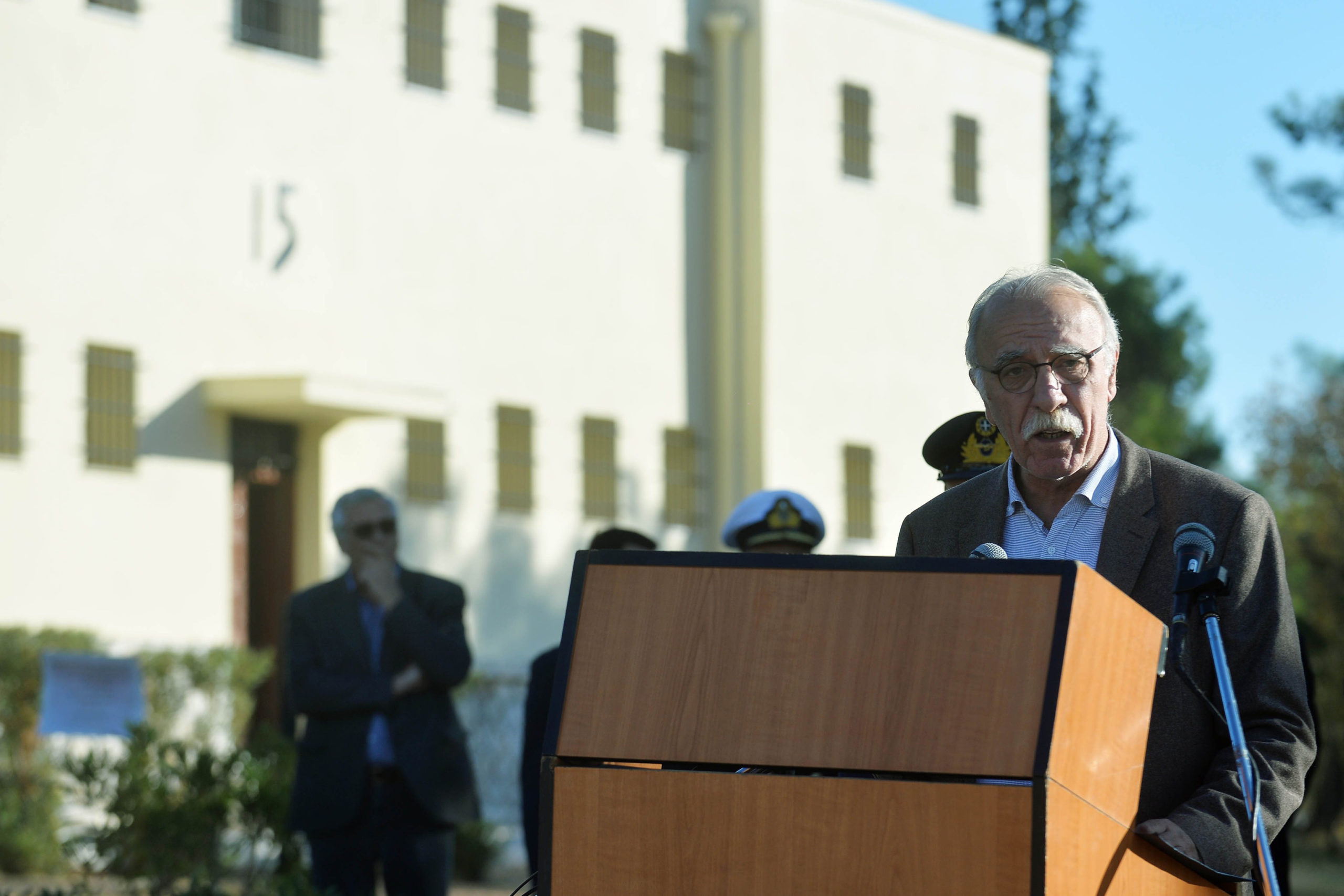 Βίτσας: Τα κυριαρχικά μας δικαιώματα δεν κινδυνεύουν