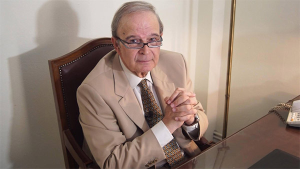 Νέα απάντηση του Καρρά στον Λεβέντη: Θα παραιτηθώ αν παραιτηθούν όλοι