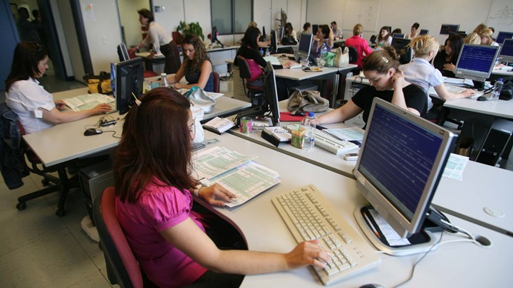 Πρόταση – βόμβα για τις συμβάσεις εργασίας και τους μισθούς