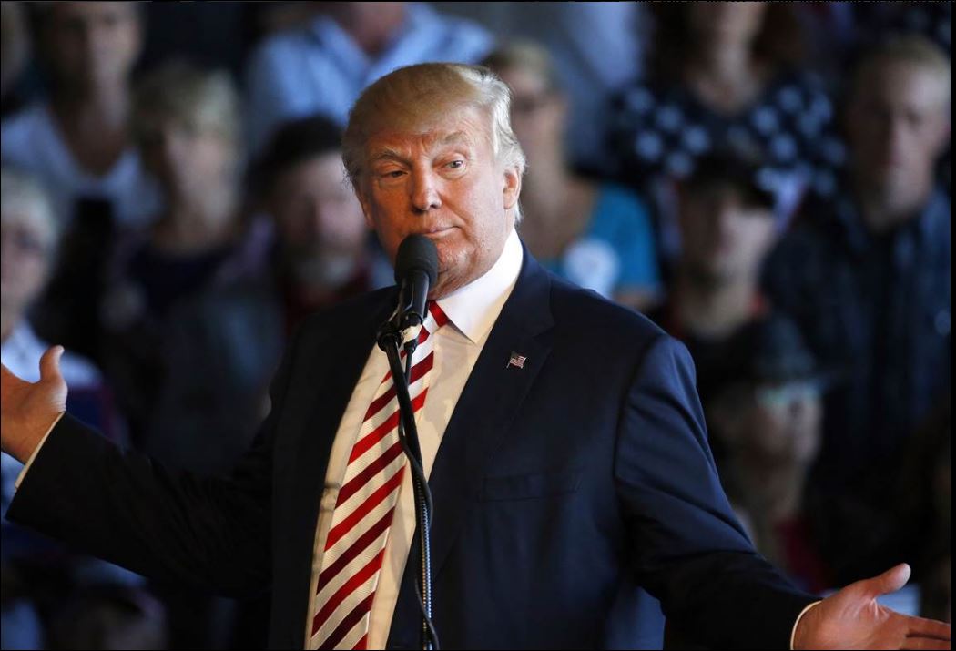 «Η νίκη Τραμπ έχει κοινά στοιχεία με εκείνα του Μπερλουσκόνι» σύμφωνα με Ιταλούς αναλυτές