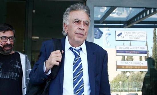 Έβαλαν ��όμβα σε εταιρεία του Κουτσοκούμνη – Η αντίδρασή του – ΦΩΤΟ