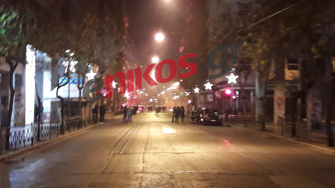 Πετροπόλεμος στην Πατησίων – ΦΩΤΟ – ΤΩΡΑ