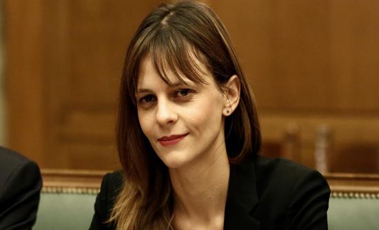 Τεράστιο το χάσμα με το ΔΝΤ σύμφωνα με το υπουργείο Εργασίας