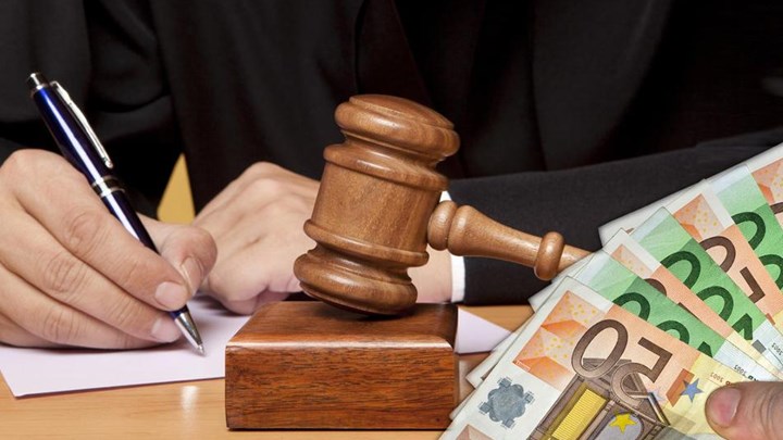 Εκτός εξωδικαστικού μηχανισμού οι ελεύθεροι επαγγελματίες