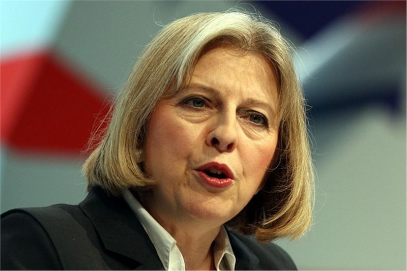 Μέι: Mια μετα-Brexit εμπορική συμφωνία για το Λονδίνο θα βλάψει την υπόλοιπη οικονομία