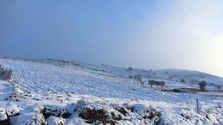 Δύο μέτρα το χιόνι στον Ομαλό Χανίων – ΒΙΝΤΕΟ – ΦΩΤΟ
