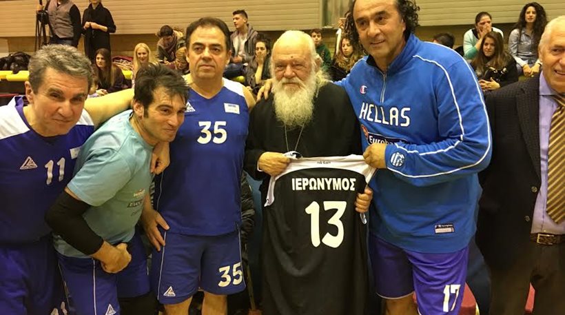 Η φανέλα με το “13” στον Ιερώνυμο – ΦΩΤΟ