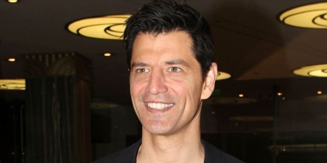 Δύσκολες στιγμές για τον Σάκη Ρουβά – Στο «Ιατρικό» ο γιος του