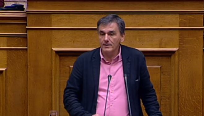 Τσακαλώτος: Νομίζω ότι η πολιτική συμφωνία θα κλείσει – ΒΙΝΤΕΟ