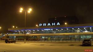 Συναγερμός στο αεροδρόμιο της Πράγας – Απειλή για βόμβα σε αεροσκάφος – ΤΩΡΑ
