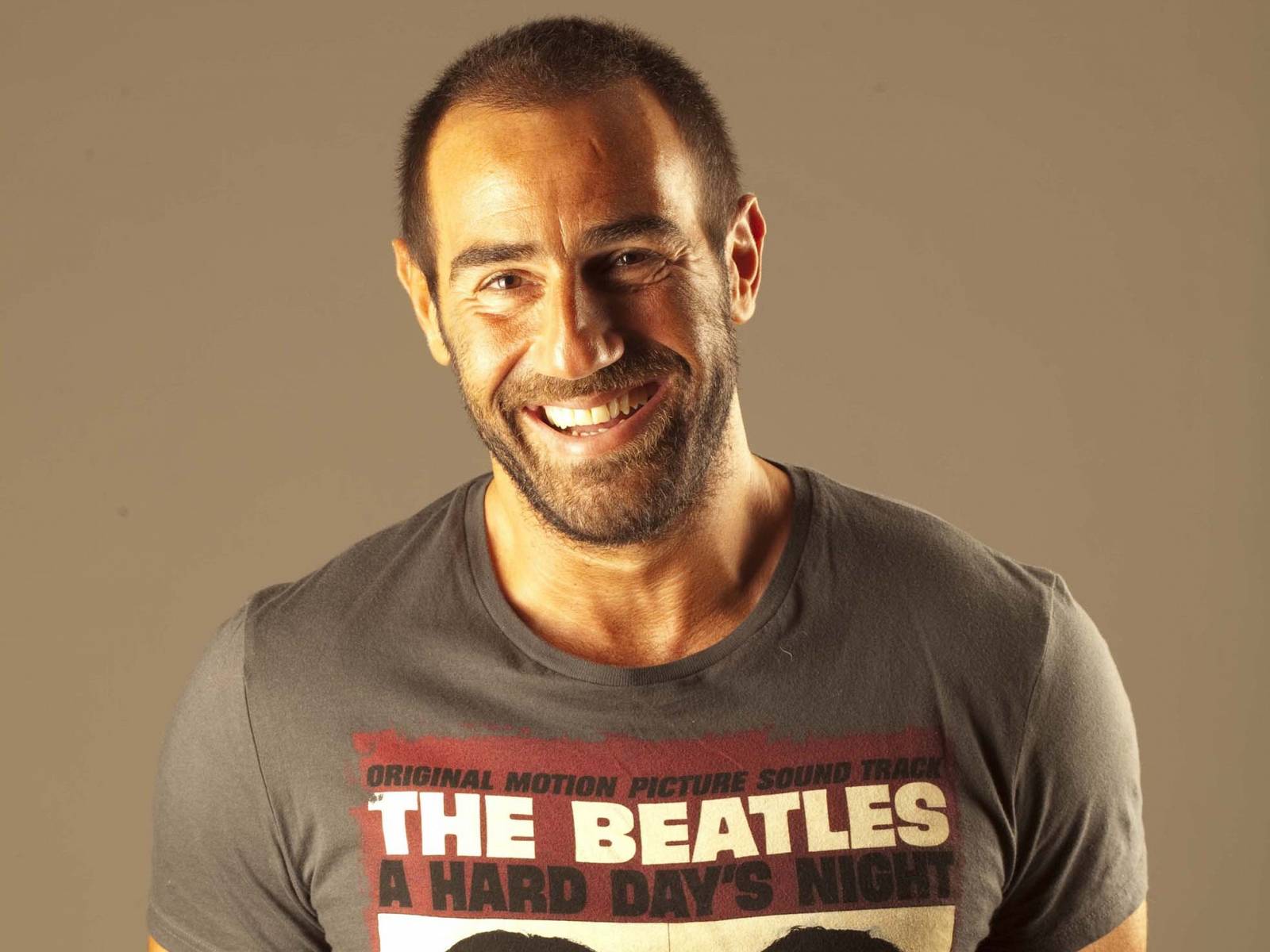 Αυτή είναι η σύντροφος του Αντώνη Κανάκη – ΒΙΝΤΕΟ