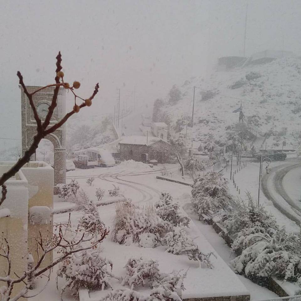 Εντυπωσιακές ΦΩΤΟ από τη χιονισμένη Κρήτη
