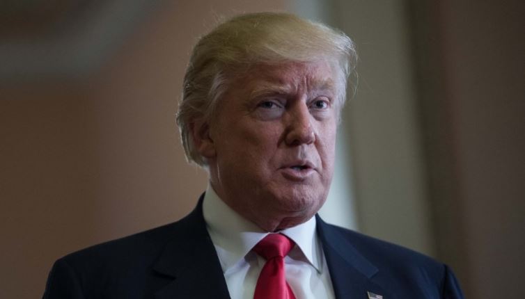 Τραμπ: Γελοιότητες της CIA ότι η Ρωσία βοήθησε στην εκλογή μου