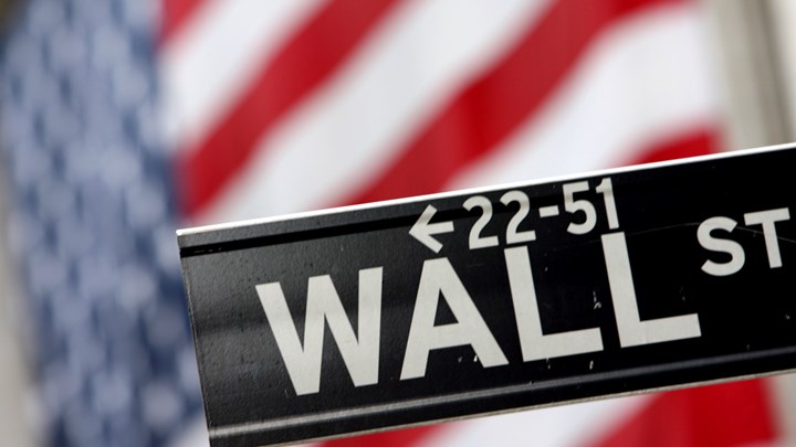 Wall Street: Έκλεισε με απώλειες στην τελευταία συνεδρίαση του 2016