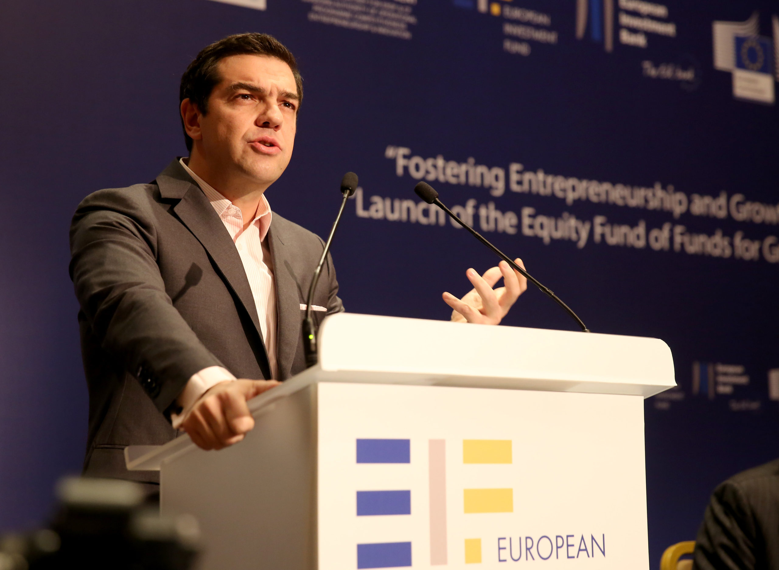 Τσίπρας: Αισιοδοξία για έξοδο στις αγορές το 2017 – ΒΙΝΤΕΟ