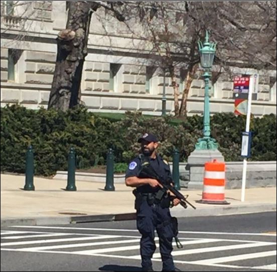 Λανθασμένος ο συναγερμός στο Καπιτώλιο – ΤΩΡΑ