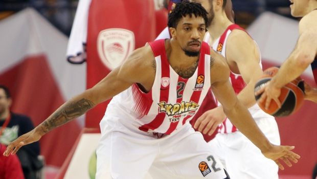 Ολυμπιακός – Ούνικς Καζάν 68-42 (30′)