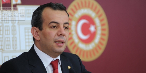Νέα πρόκληση από Τούρκο βουλευτή: Θα υψώσω την τουρκική σημαία στα νησιά του Αιγαίου