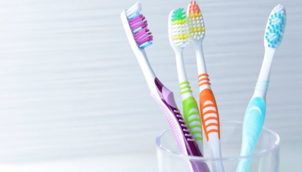 Το μεγάλο λάθος που κάνουμε με την οδοντόβουρτσα
