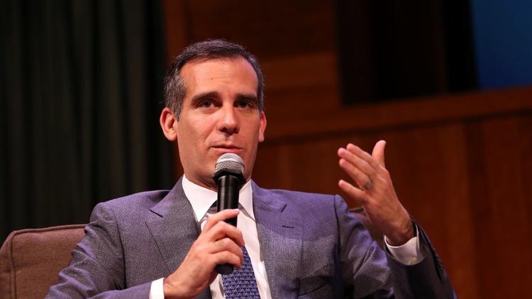 Ο Τραμπ υποστηρίζει την υποψηφιότητα του Λος Άντζελες για τους Ολυμπιακούς του 2024