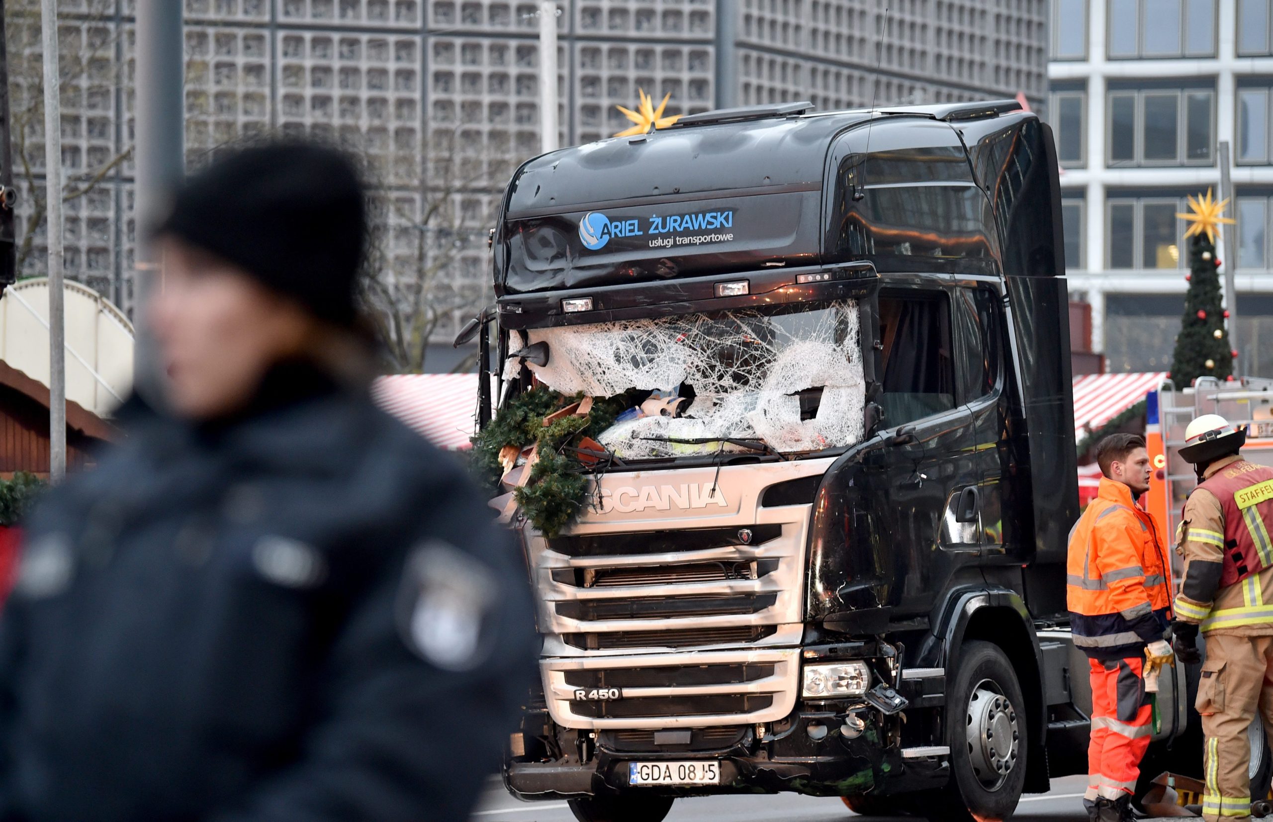 Το χρονικό της τραγωδίας στο Βερολίνο – 12 νεκροί και 48 τραυματίες – BINTEO