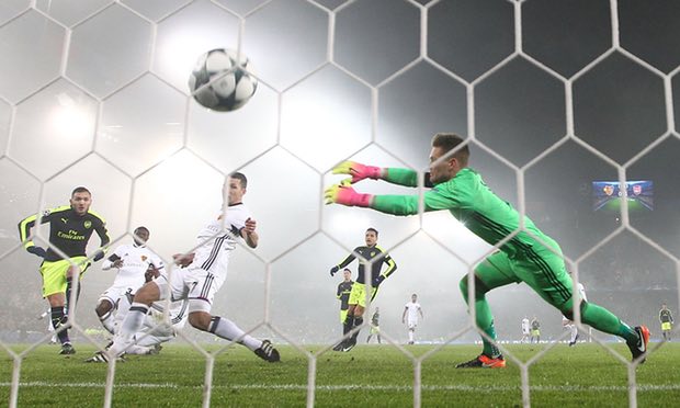 Τσάμπιονς Λιγκ: Πήρε την πρωτιά η Άρσεναλ με τεσσάρα εκτός έδρας – ΒΙΝΤΕΟ