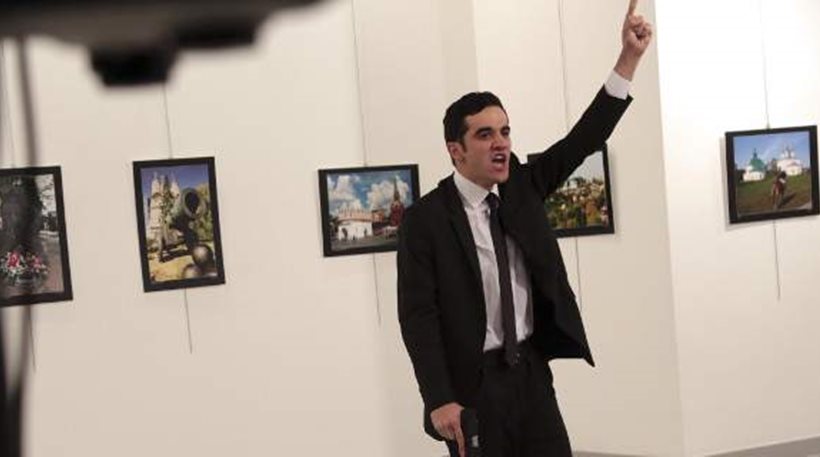 Αφέθηκε ελεύθερη η οικογένεια του δολοφόνου του Καρλόφ