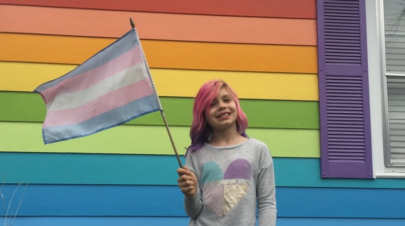 Ιστορικό πρωτοσέλιδο με 9χρονη τρανσέξουαλ στο National Geographic – ΦΩΤΟ