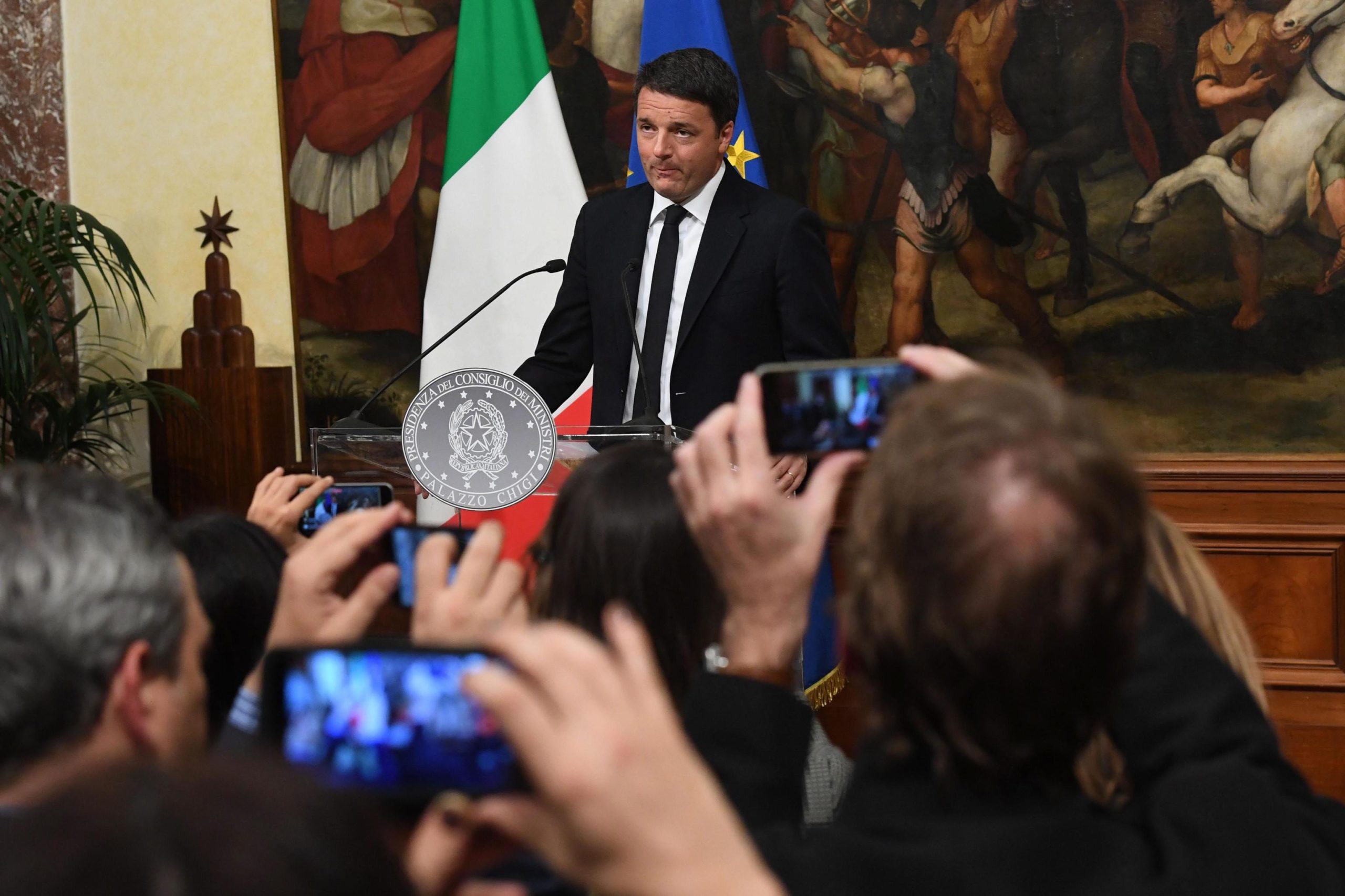 Όλες οι εξελίξεις μετά το δημοψήφισμα στην Ιταλία – ΒΙΝΤΕΟ