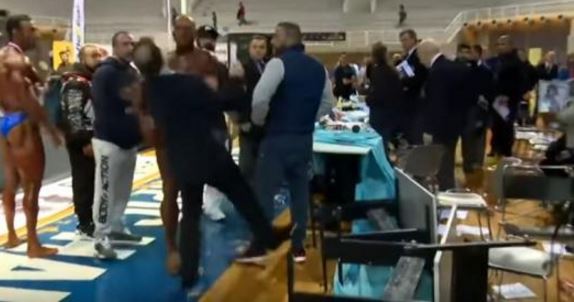 Ο bodybuilder που χτύπησε τον κριτή: Μπλόκαρα, ήθελα να καταστρέψω τα πάντα – ΒΙΝΤΕΟ