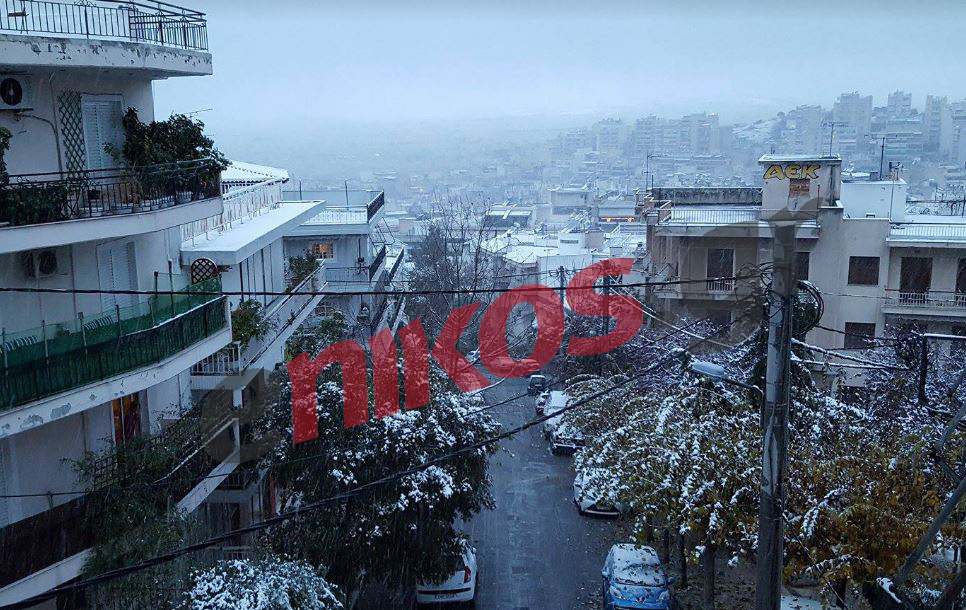 Η χιονισμένη Αθήνα από ψηλά – ΦΩΤΟ
