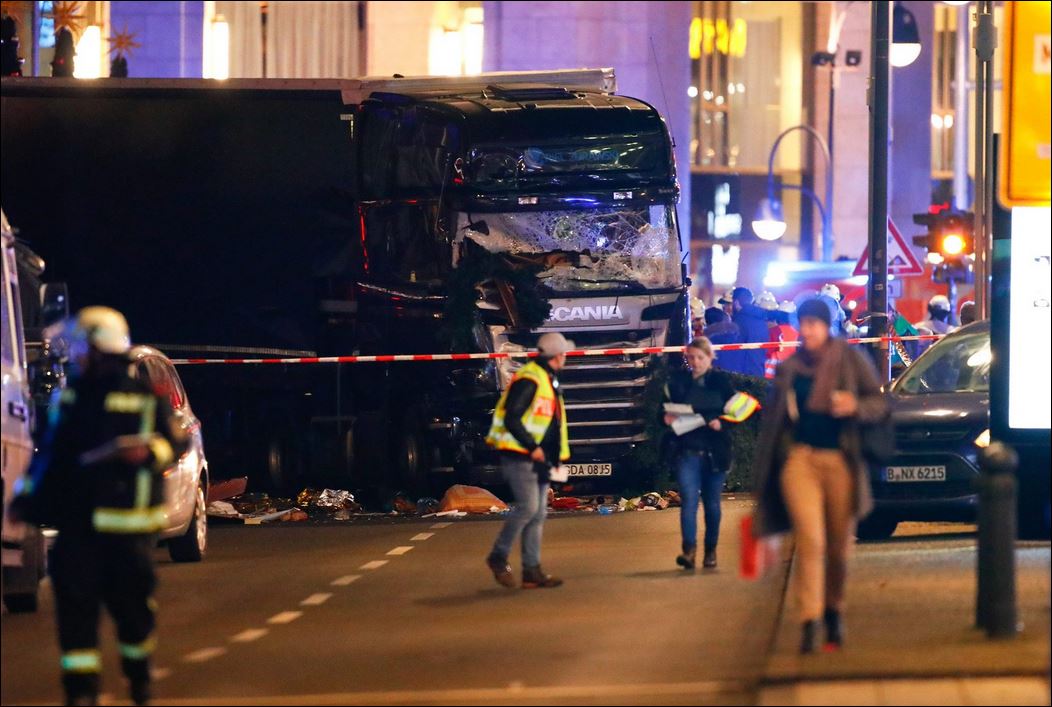 Για τρομοκρατική ενέργεια στο Βερολίνο μιλάει η γερμανική αστυνομία