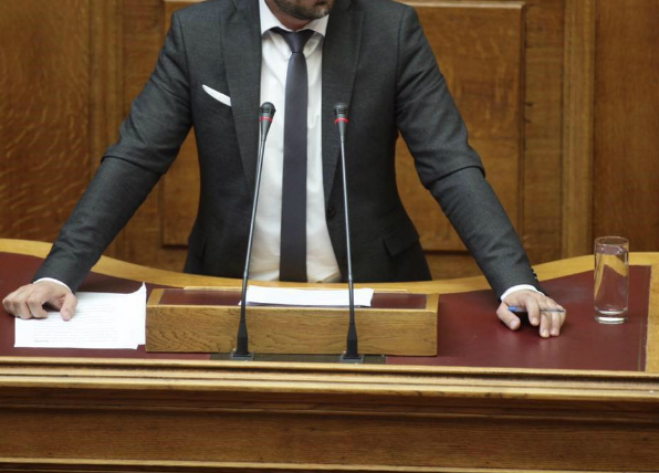 Ο βουλευτής με ετήσιο εισόδημα… 27 ευρώ