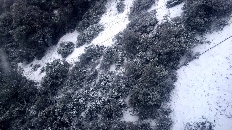 Χιόνια στην Πεντέλη – Κλειστή η Πεντέλης – Νέας Μάκρης