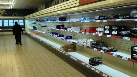 Απεργία ΠΝΟ: Αδειάζουν τα ράφια των σούπερ μάρκετ στα νησιά – ΦΩΤΟ