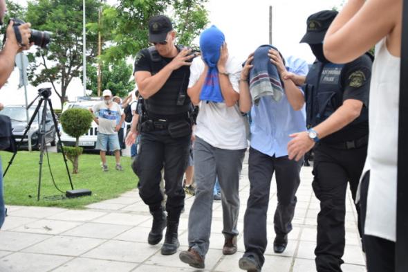 Εκδίδονται στην Τουρκία 3 από τους 8 Τούρκους αξιωματικούς – ΤΩΡΑ