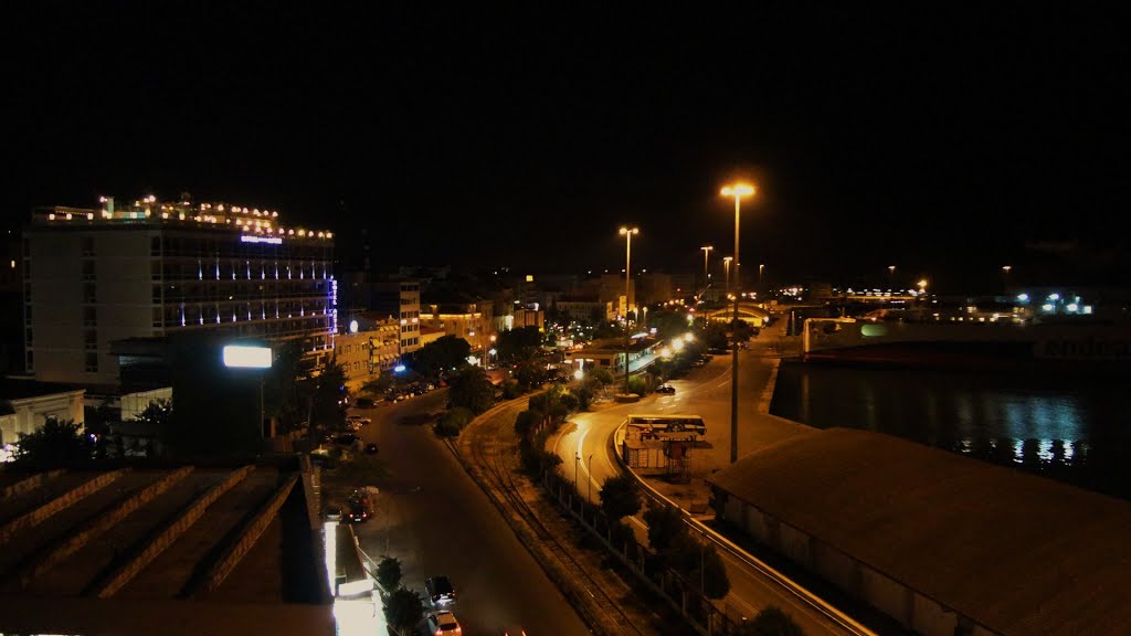 Κλείδωσαν υπαλλήλους του ΣΔΟΕ μέσα σε κατάστημα στην Πάτρα