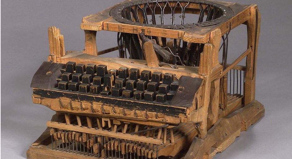 Αυτή είναι η πρώτη γραφομηχανή στον κόσμο – ΦΩΤΟ