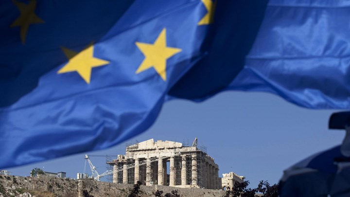 Bloomberg: Η Ελλάδα δεν μοιάζει πλέον με αποτυχημένο κράτος