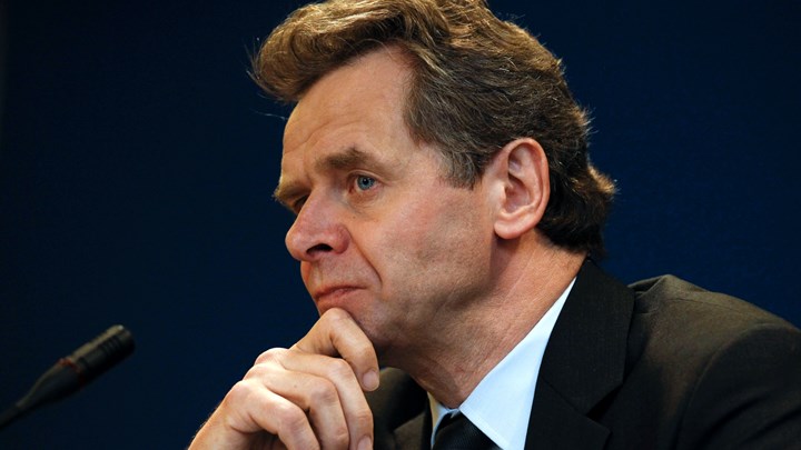 Βόμβες από ΔΝΤ και Τόμσεν: Θέλουμε ΚΑΙ μείωση αφορολόγητου-συντάξεων ΚΑΙ μικρά πλεονάσματα