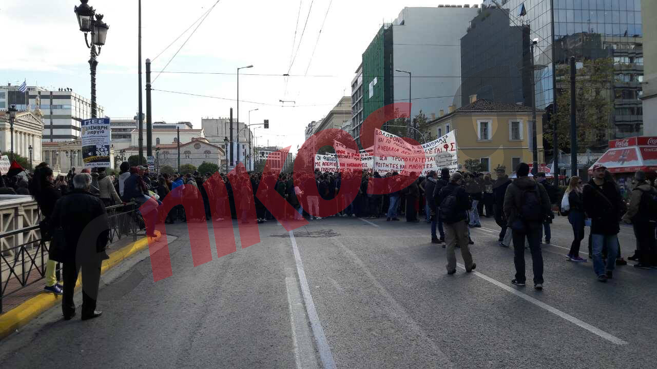 Κλειστή η Πανεπιστημίου – ΦΩΤΟ – ΤΩΡΑ
