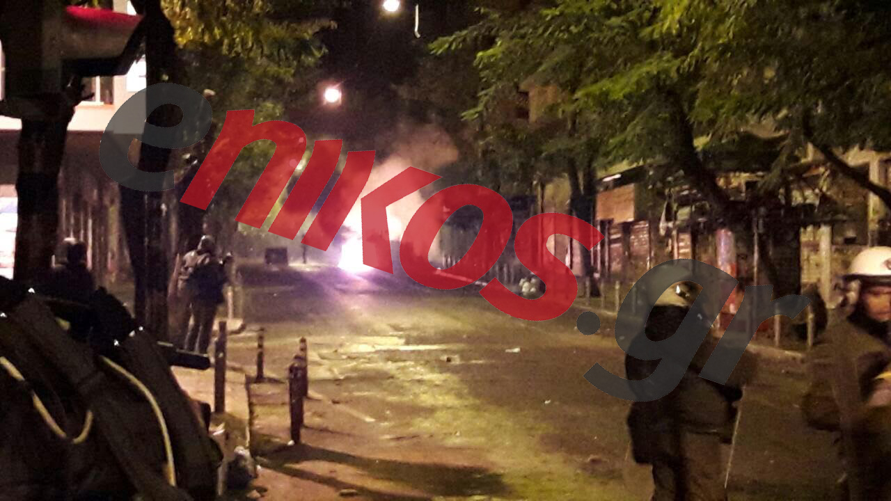 Νέες φωτογραφίες από τα επεισόδια στα Εξάρχεια