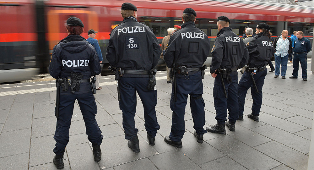 Σε αυξημένη ετοιμότητα συναγερμού τίθενται οι αυστριακές δυνάμεις ασφαλείας