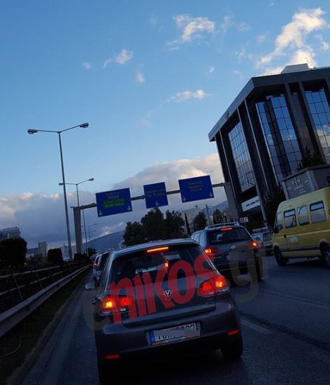 Μποτιλιάρισμα στην Κηφισίας – ΦΩΤΟ