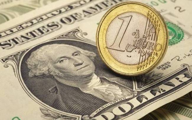 Ασιατικά χρηματιστήρια – Ιταλία: Το ευρώ στο χαμηλότερο επίπεδο από τον Μάρτιο του 2015 έναντι του δολαρίου
