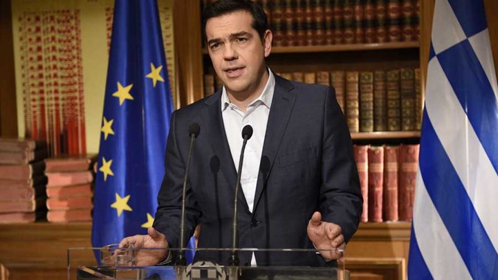 Τσίπρας στο Twitter: Το 2017 θα είναι έτος ορόσημο για την ελληνική οικονομία