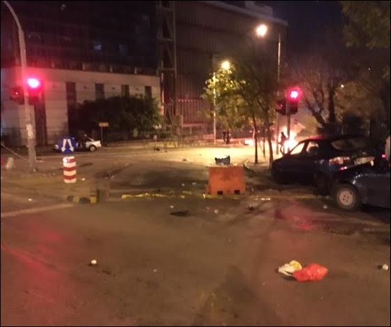 Επεισόδια έξω από το ΑΠΘ μετά την πορεία μνήμης για τον Γρηγορόπουλο – ΒΙΝΤΕΟ